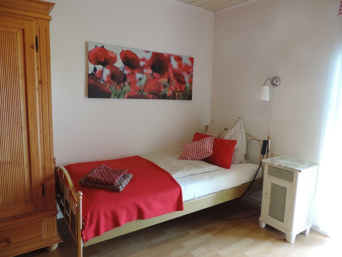 Ferienwohnung Rot Hohenfelde  Ngoại thất bức ảnh