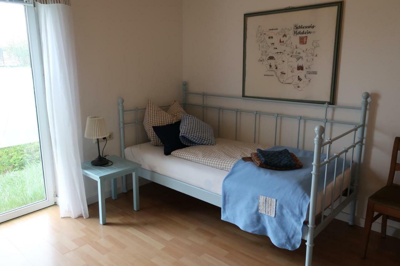 Ferienwohnung Rot Hohenfelde  Ngoại thất bức ảnh