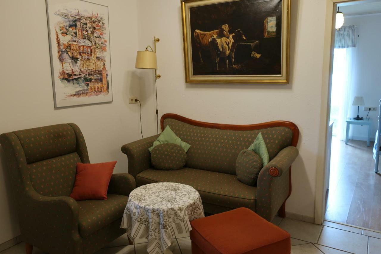Ferienwohnung Rot Hohenfelde  Ngoại thất bức ảnh